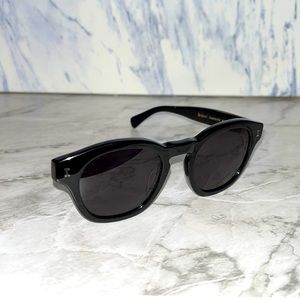 Illesteva black frame sunglasses